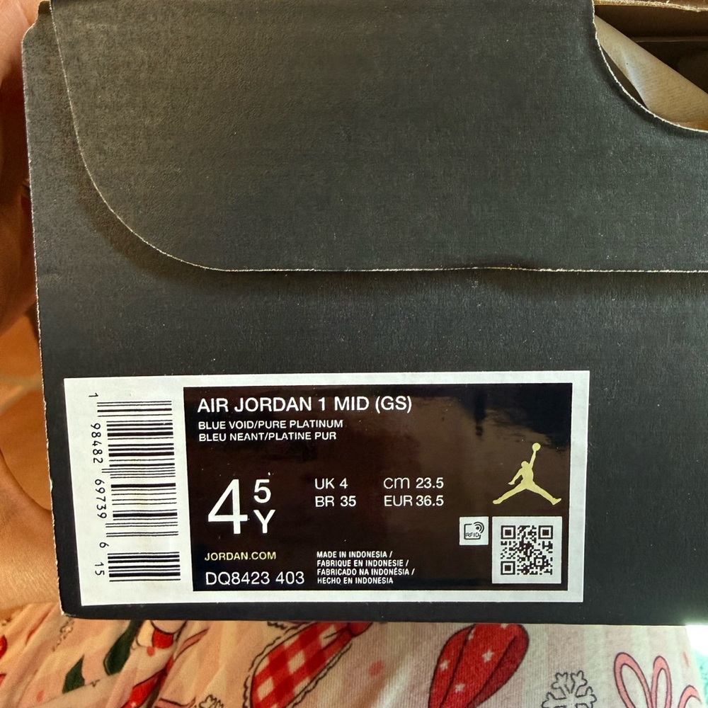 Nike Air Jordan 1 Mid White and Navy Leather Sneakers - Picture 7 of 7
